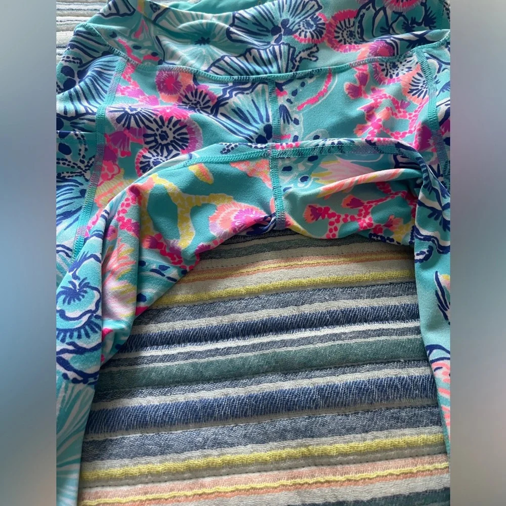 Lilly Pulitzer Luxletic Leggings - Picture 12 of 12